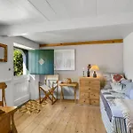 Gorgeous In With Wifi