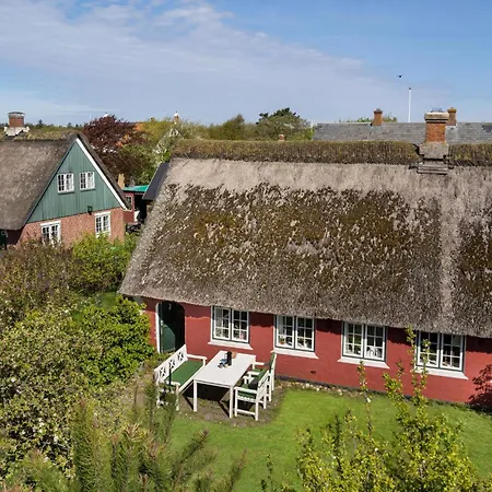 Holiday home Awesome In With House A Panoramic View