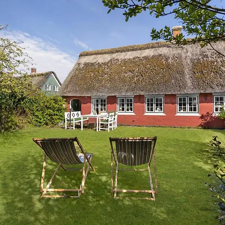 Gorgeous Home In Fano With Wifi