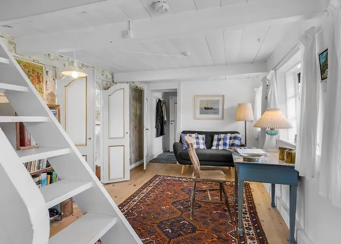 Gorgeous Home In Fano With Wifi Holiday home