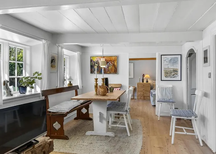 Gorgeous Home In Fano With Wifi Holiday home